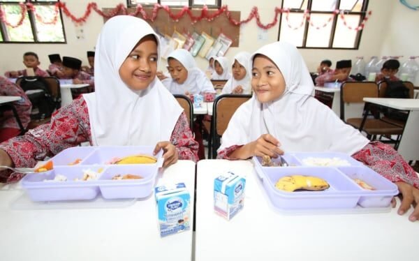 Program MBG di 100 Hari Pemerintahan Prabowo-Gibran: Makanan Lokal Jadi Prioritas