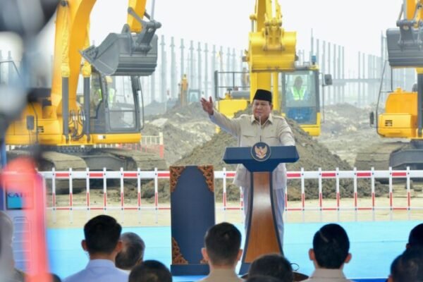Presiden Prabowo Resmikan Ekosistem Baterai, RI Bidik 100 GW Energi Mandiri